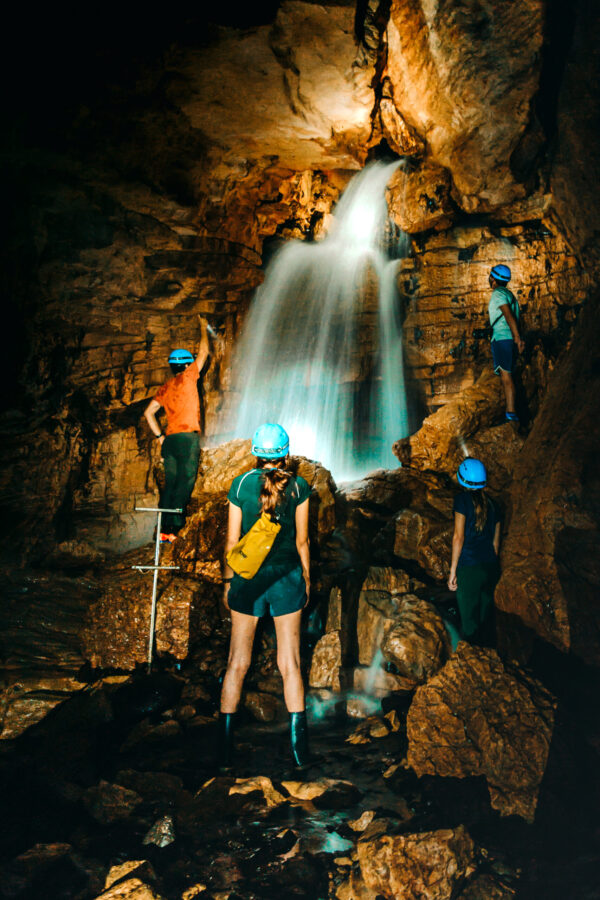Venado Caves Underground Trails - Image 7