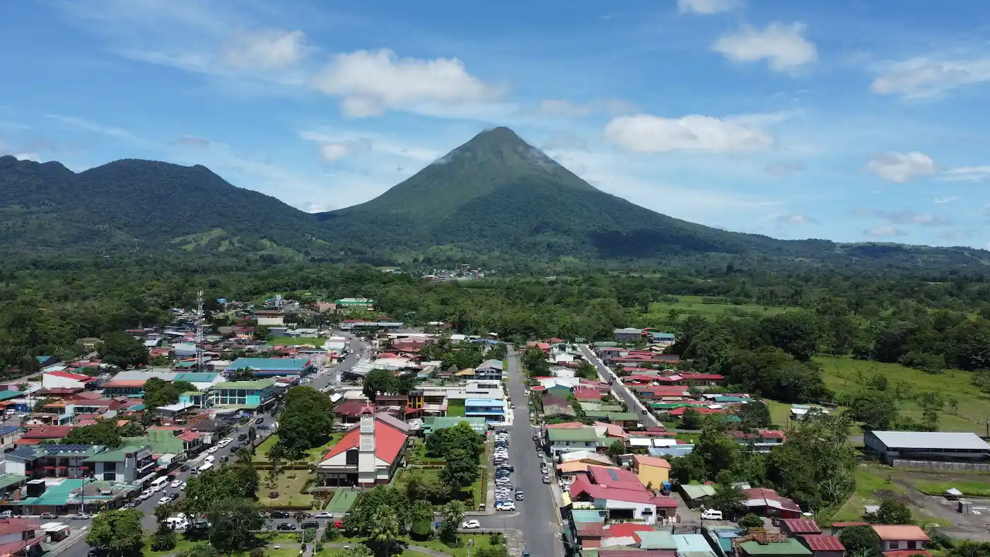 Travelers planning their trip to La Fortuna, Costa Rica